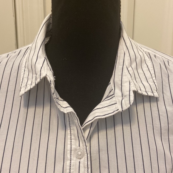 Old Navy - Striped Button Down with Spread Color - Picture 3 of 7